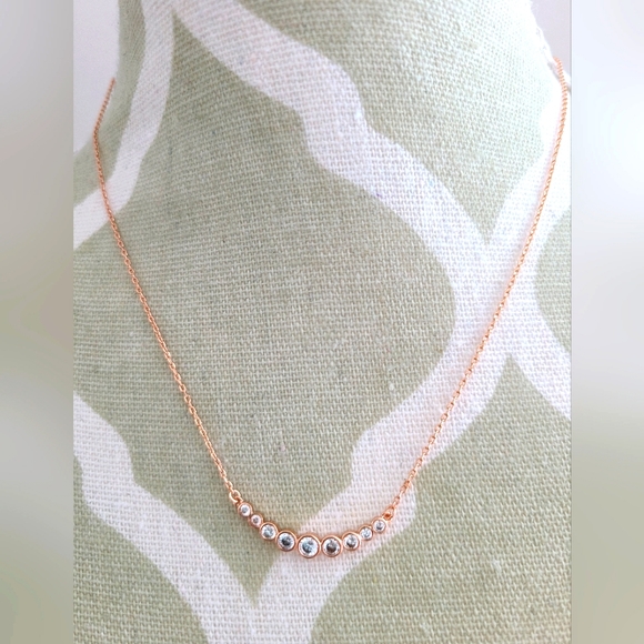 Kate Spade Necklace - Picture 1 of 6